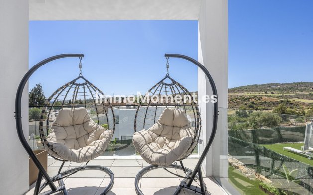 Reventa - Villa independiente - Estepona  - Valle Romano