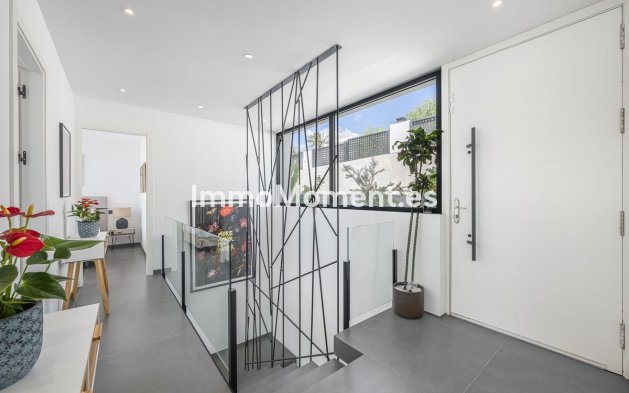 Reventa - Villa independiente - Estepona  - Valle Romano