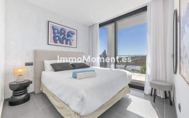 Reventa - Villa independiente - Estepona  - Valle Romano