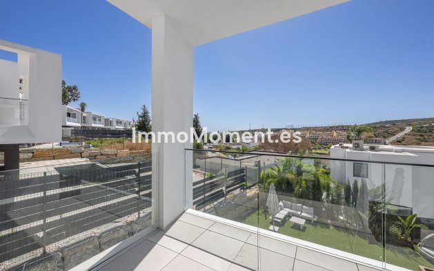 Reventa - Villa independiente - Estepona  - Valle Romano