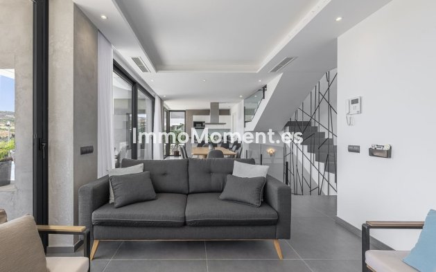 Reventa - Villa independiente - Estepona  - Valle Romano