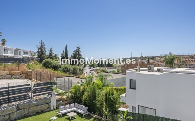 Reventa - Villa independiente - Estepona  - Valle Romano