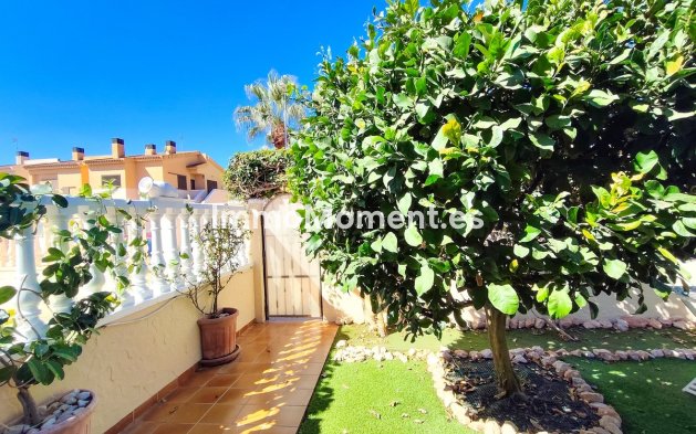 Resale - Apartment - Orihuela Costa - Cabo roig - La Zenia