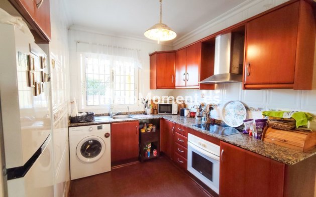 Resale - Apartment - Orihuela Costa - Cabo roig - La Zenia