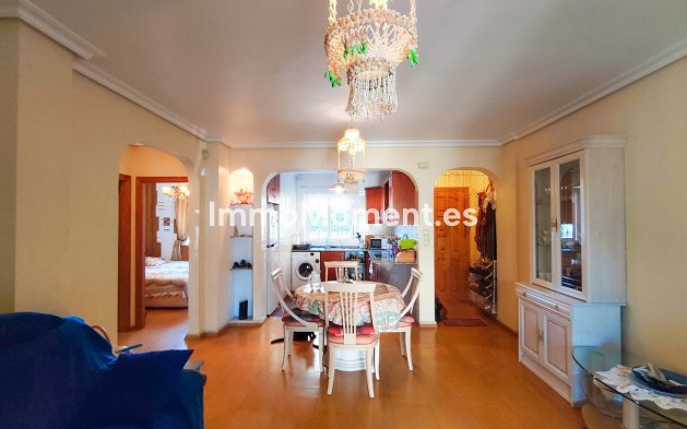 Resale - Apartment - Orihuela Costa - Cabo roig - La Zenia