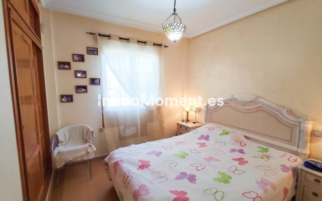 Resale - Apartment - Orihuela Costa - Cabo roig - La Zenia