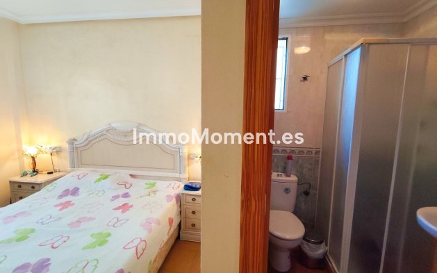 Resale - Apartment - Orihuela Costa - Cabo roig - La Zenia