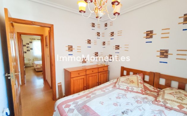 Resale - Apartment - Orihuela Costa - Cabo roig - La Zenia