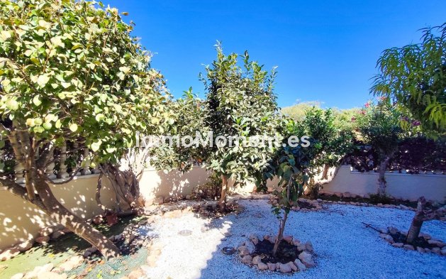 Resale - Apartment - Orihuela Costa - Cabo roig - La Zenia