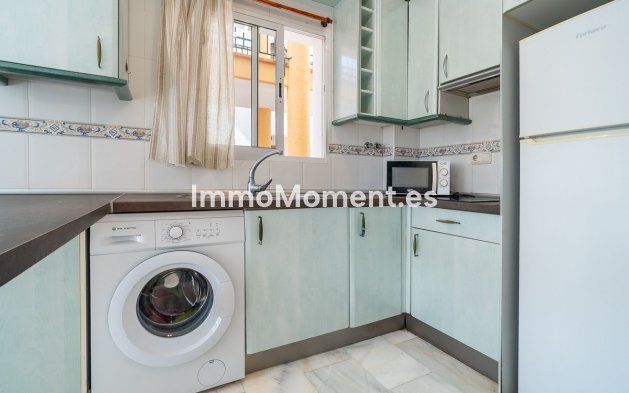 Resale - Apartment - Benalmadena - Benalmadena Centro