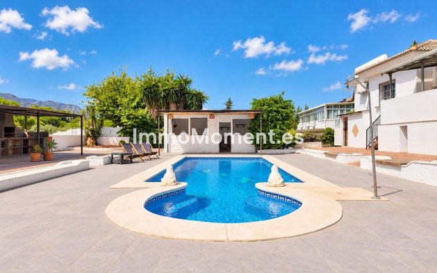 Resale - Detached villa - Inland  - Alhaurín de la Torre