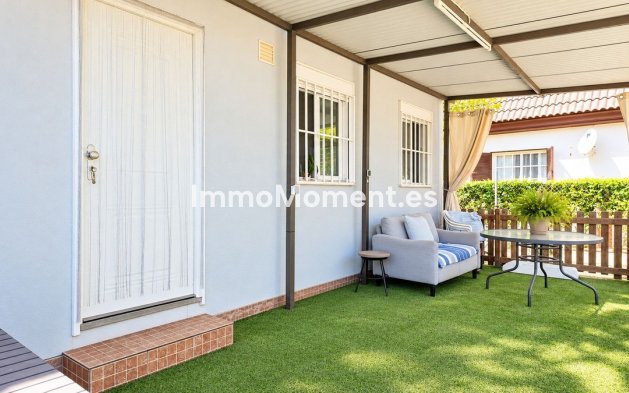 Resale - Detached villa - Inland  - Alhaurín de la Torre