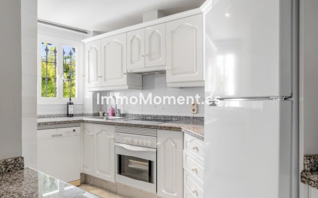 Reventa - Apartamento - Marbella - Elviria