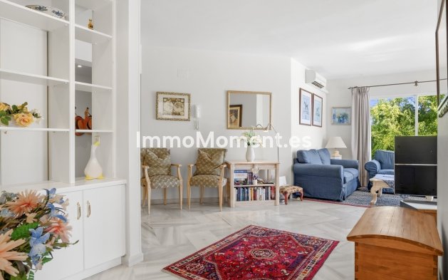 Reventa - Apartamento - Marbella - Elviria