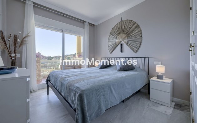 Resale - Apartment - Mijas Costa - Calahonda