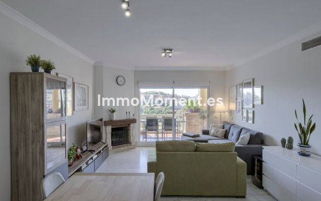 Resale - Apartment - Mijas Costa - Calahonda