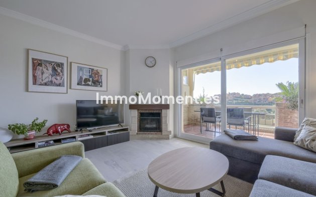 Resale - Apartment - Mijas Costa - Calahonda
