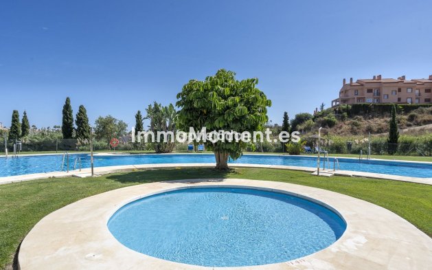 Resale - Apartment - Mijas Costa - El Faro
