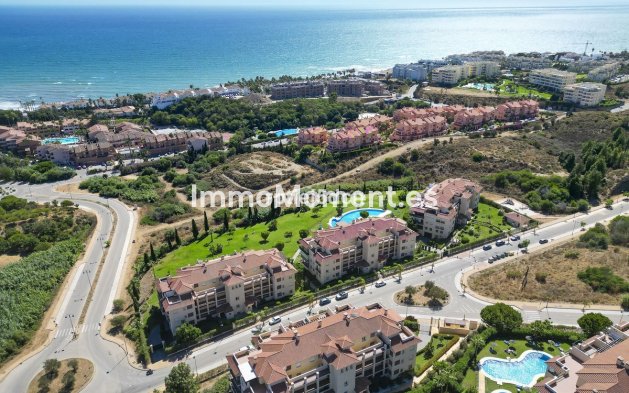 Resale - Apartment - Mijas Costa - El Faro