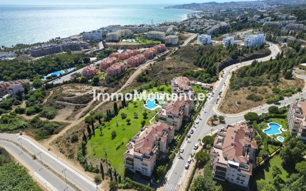 Resale - Apartment - Mijas Costa - El Faro