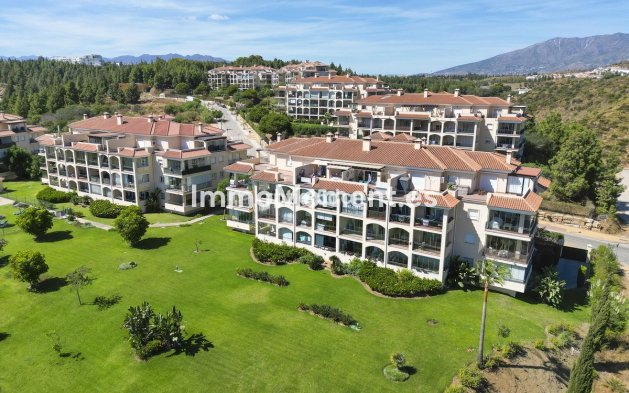 Resale - Apartment - Mijas Costa - El Faro