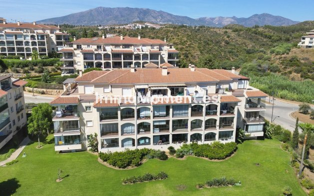 Resale - Apartment - Mijas Costa - El Faro