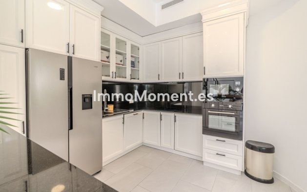 Reventa - Villa independiente - Marbella - Nueva Andalucía