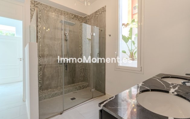 Reventa - Villa independiente - Marbella - Nueva Andalucía