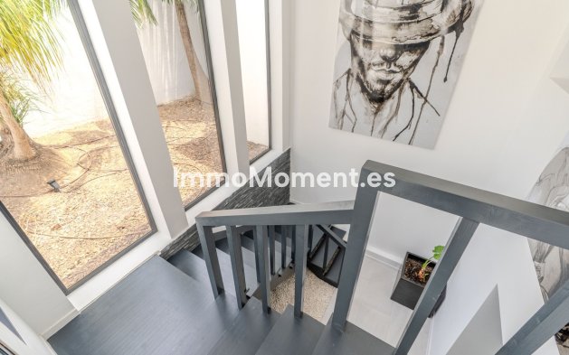 Reventa - Villa independiente - Marbella - Nueva Andalucía