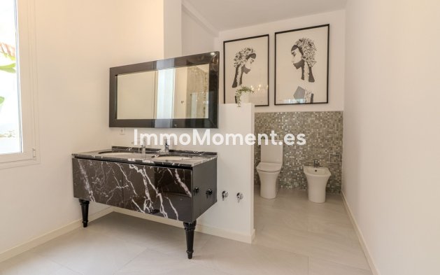 Reventa - Villa independiente - Marbella - Nueva Andalucía