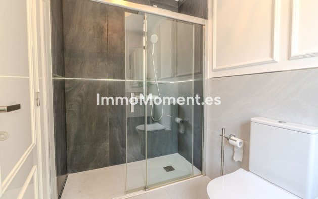 Reventa - Villa independiente - Marbella - Nueva Andalucía