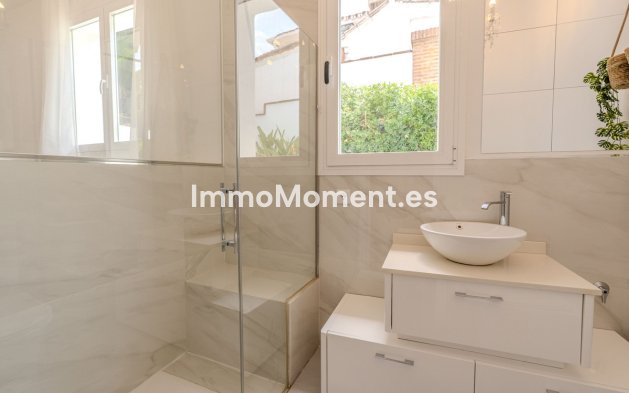 Reventa - Villa independiente - Marbella - Nueva Andalucía