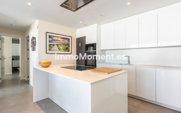 Resale - Apartment - Fuengirola - Fuengirola Centro