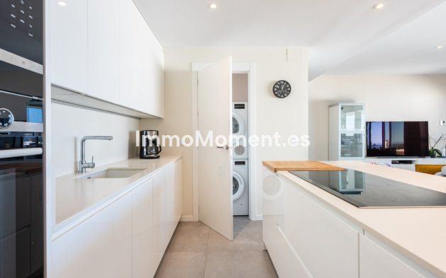 Resale - Apartment - Fuengirola - Fuengirola Centro