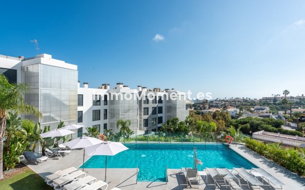 Resale - Apartment - Fuengirola - Fuengirola Centro
