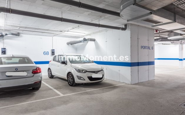 Resale - Apartment - Fuengirola - Fuengirola Centro