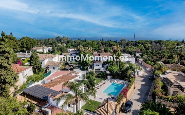 Wiederverkauf - Freistehende Villa - Marbella - Nagüeles