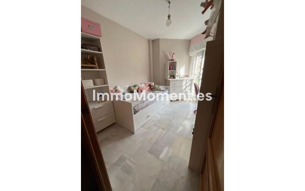 Resale - Townhouse - Marbella - Costabella