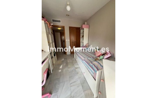 Resale - Townhouse - Marbella - Costabella
