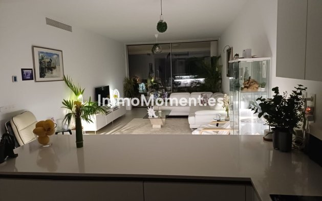 Resale - Apartment - Benalmadena - Benalmadena Centro