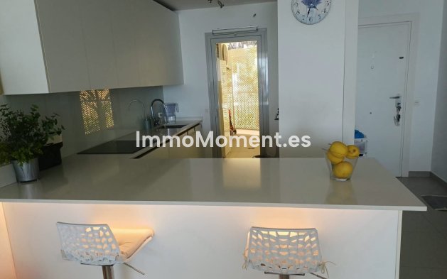 Resale - Apartment - Benalmadena - Benalmadena Centro
