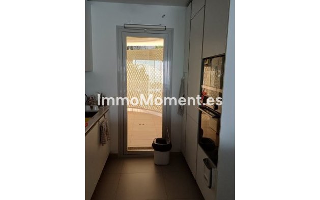 Resale - Apartment - Benalmadena - Benalmadena Centro