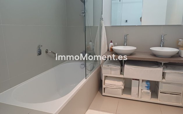 Resale - Apartment - Benalmadena - Benalmadena Centro