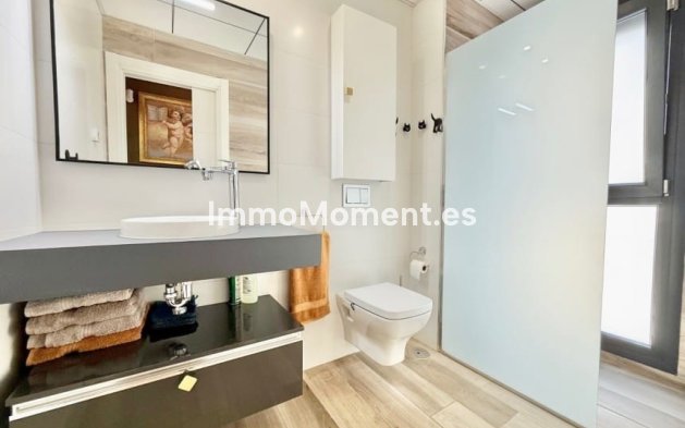 Resale - Detached villa - Orihuela Costa - Cabo roig - La Zenia