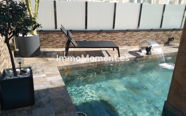 Resale - Detached villa - Orihuela Costa - Cabo roig - La Zenia