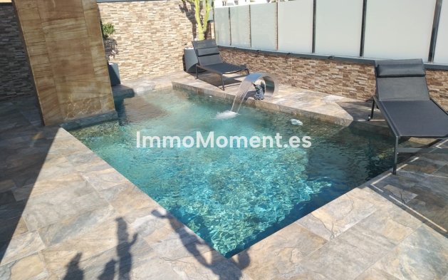 Resale - Detached villa - Orihuela Costa - Cabo roig - La Zenia