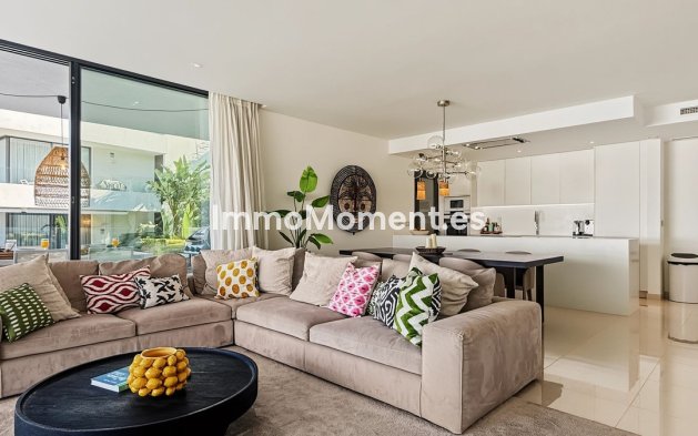 Revente - Appartement - Estepona  - Estepona Centro
