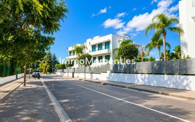 Revente - Appartement - Estepona  - Estepona Centro
