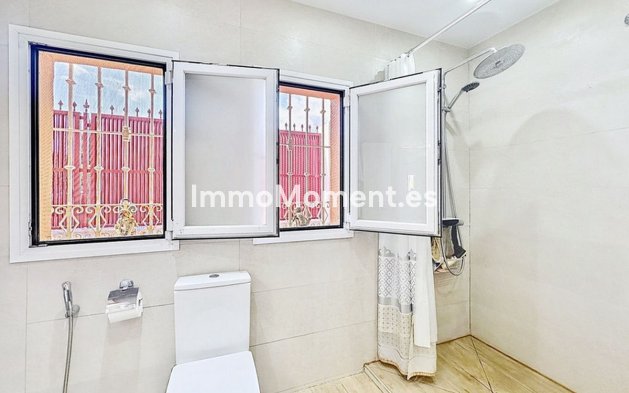 Bestaande woning - Vrijstaande villa - Estepona  - Estepona Centro