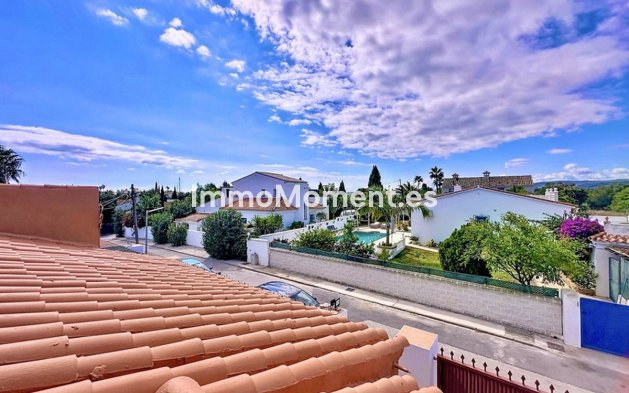 Bestaande woning - Vrijstaande villa - Estepona  - Estepona Centro